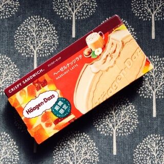 ハーゲンダッツ クリスピーサンド ヘーゼルナッツラテ