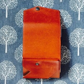 アブラサス　小さい財布　ブッティーロレザー　３年使用