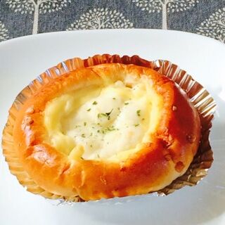 マカロニグラタン　燕市　パン屋　パイボンネン