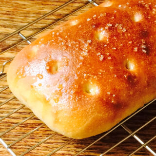 全粒粉１　基本のフォカッチャ６　池田愛実　レシピ　こねずにできる