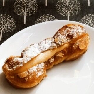 カスタードクリームドーナツ　パイボンネン　燕市