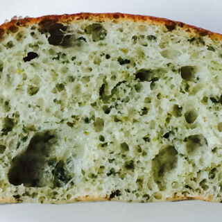 青のりバターフォカッチャ２　池田愛実　レシピ　こねずにできる