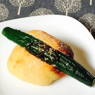 もとまちきゅうりのチャバタサンド　ル・ラパン　弥彦