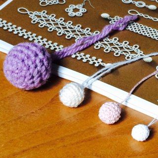 クロッシェボール練習中 タティングレースのブレスレット ピアス70 より できるだけ人と会わずに暮らしたい クロッシェボール練習中 タティングレースのブレスレット ピアス70 より できるだけ人と会わずに暮らしたい
