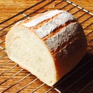 ミルクハース　世界一作りやすい本格おうちパン　鈴木あつこ