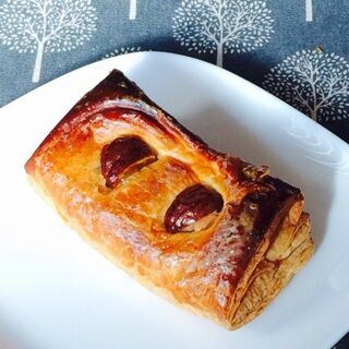 和栗パイ　パイボンネン　燕市　吉田　パン屋