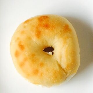 レモンクリームチーズベーグル　ル・ラパン　弥彦村