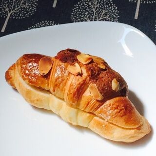 コーヒークロワッサン 中村屋 燕市 パン屋