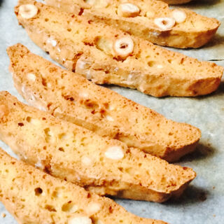 かぼちゃのヘーゼルナッツホワイトチョコレートビスコッティのレシピ