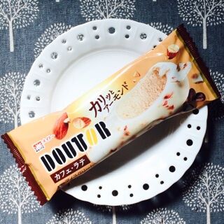 ドトール カフェ・ラテ アイスバー アーモンド メイトー