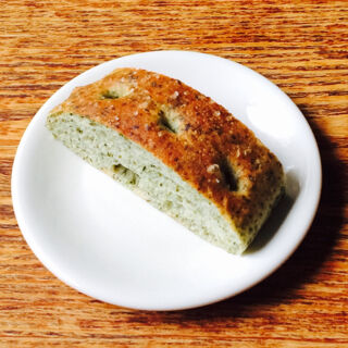 青のりバターフォカッチャ２　池田愛実　レシピ　こねずにできる