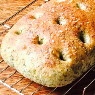 青のりバターフォカッチャ２　池田愛実　レシピ　こねずにできる