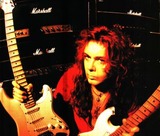 菅谷梨沙子とイングヴェイが似てる件