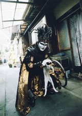 デーモン小暮閣下に光魔法を唱えたらどうなるの？