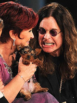 マドンナの娘とオジーオズボーンの娘のパンチラ