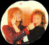 ハロウィンとオアシスは喧嘩してるんですか？