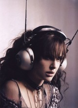 HR/HM素人の女性がジャケ買いしそうなアルバムは？