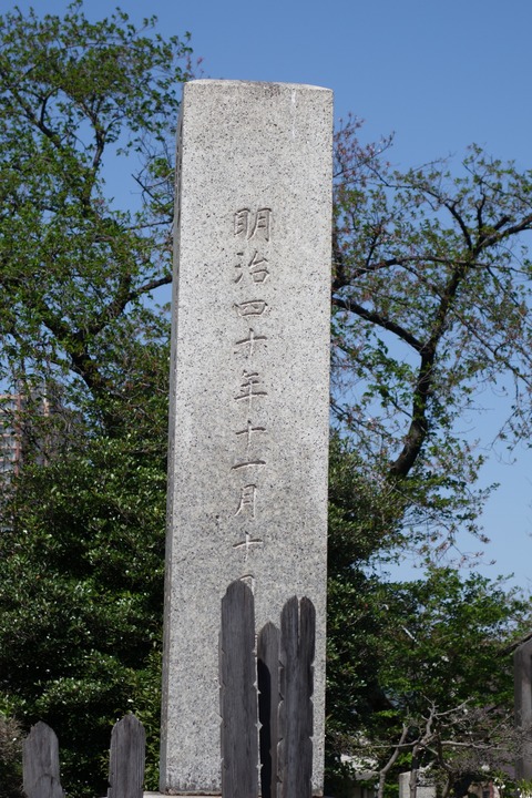 4f