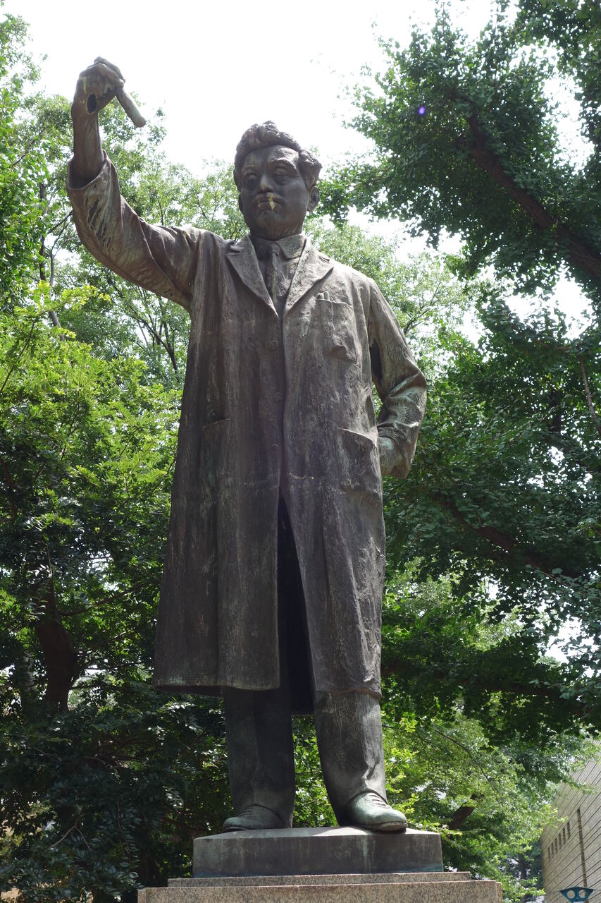3211 野口英世銅像 上野公園八番 本牧jack 意外と身近にある歴史散歩 日々是好日 心灯 頬笑