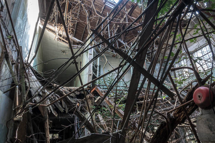 府中基地RX-12