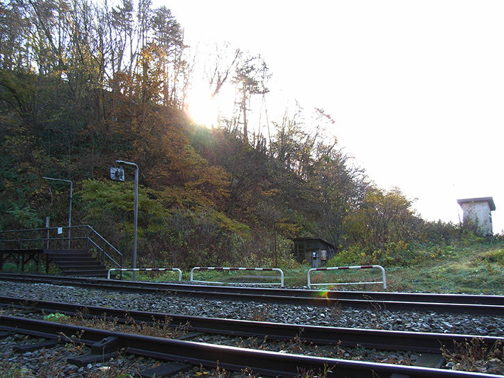 秘境駅 線路の向こう