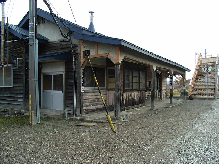 上厚内駅 ホーム