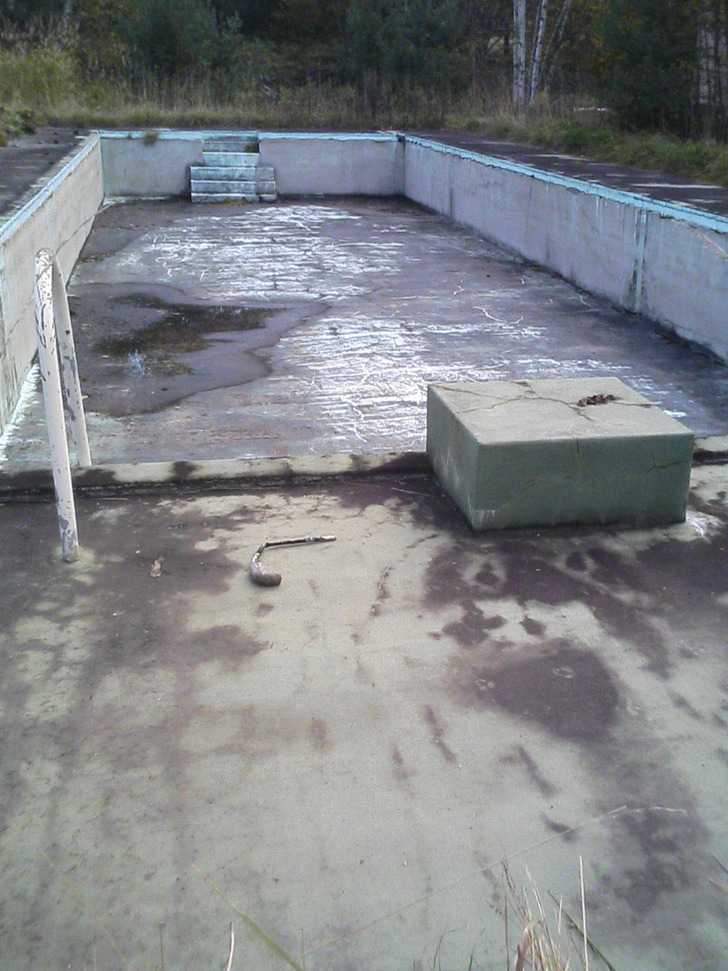 プール1