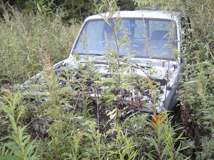放置車両4