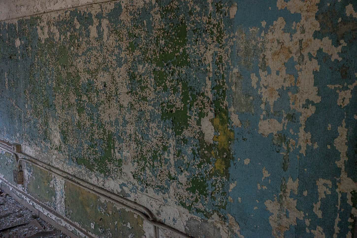 府中基地RX-136
