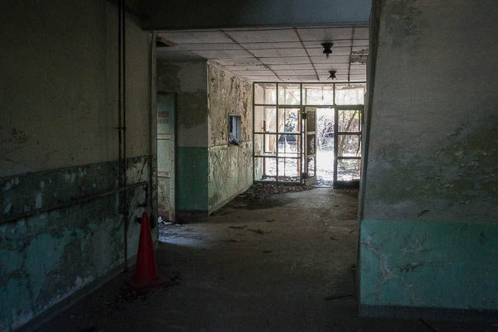 府中基地RX-27