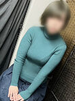 staff-2169-thumbnail