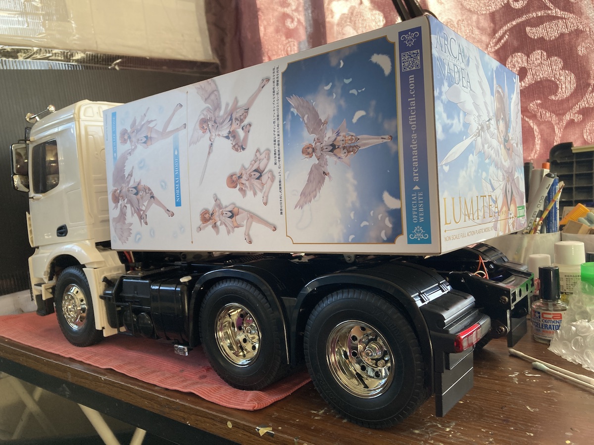 タミヤ 1/14 電動R/Cトラック メルセデツ・ベンツ アロクス3363 タミヤ 1/14 電動R/Cトラック メルセデツ・ベンツ アロクス3363