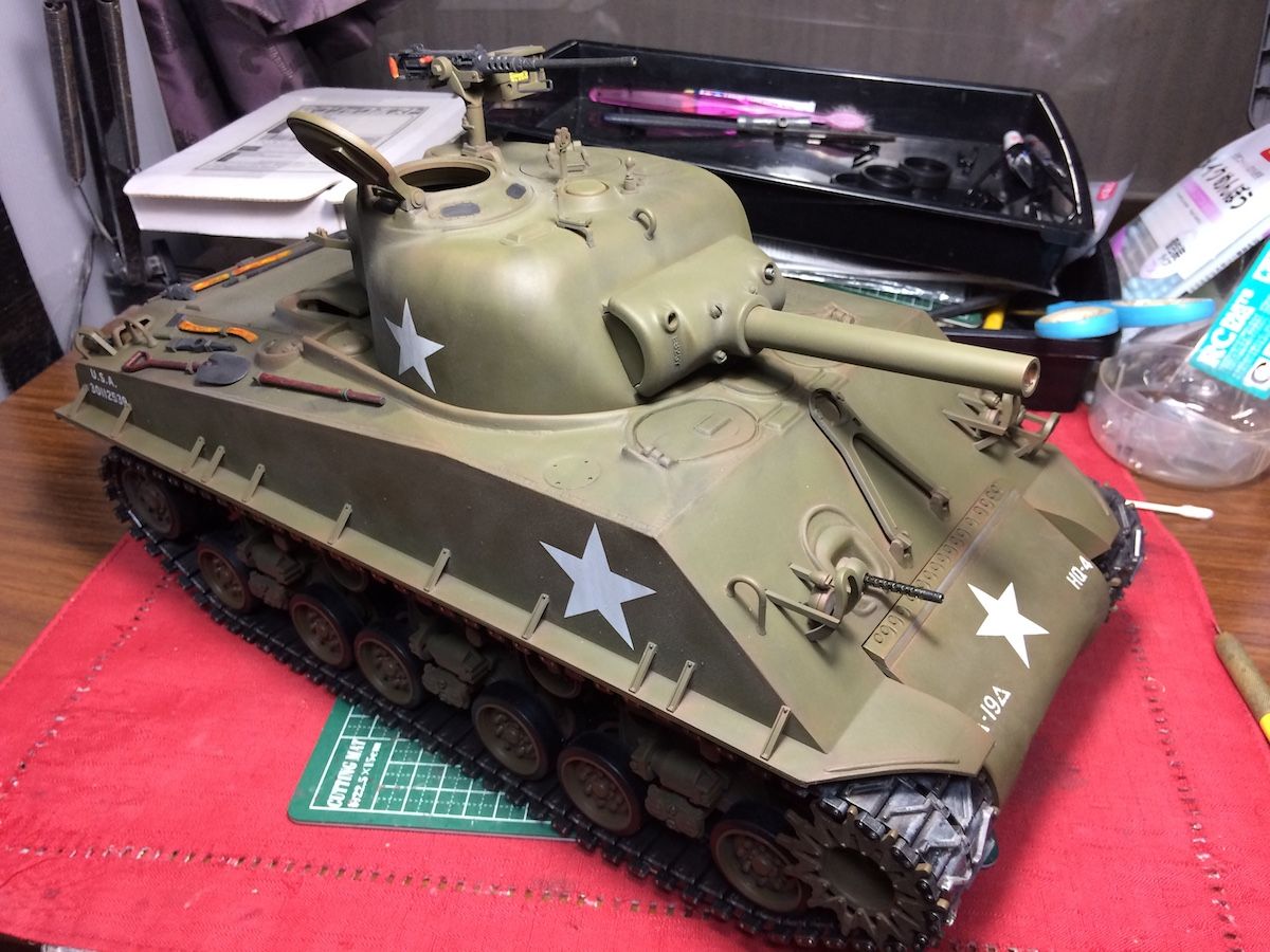 タミヤ 1/16 ラジコン M4シャーマン フルオペセット タミヤ 1/16 ラジコン M4シャーマン フルオペセット