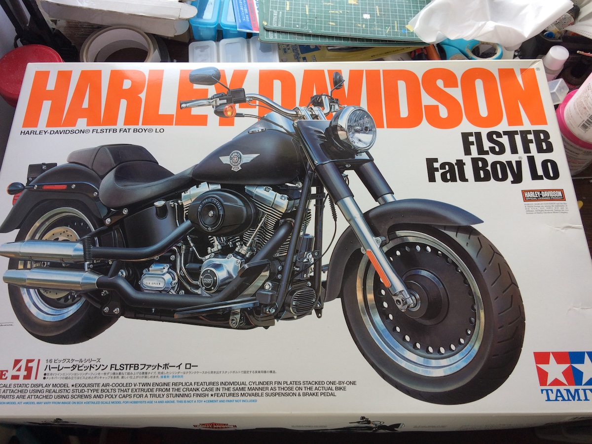 タミヤ1/6 ハーレーダビッドソンFLSTFB ファットボーイロー タミヤ1/6 ハーレーダビッドソンFLSTFB ファットボーイロー
