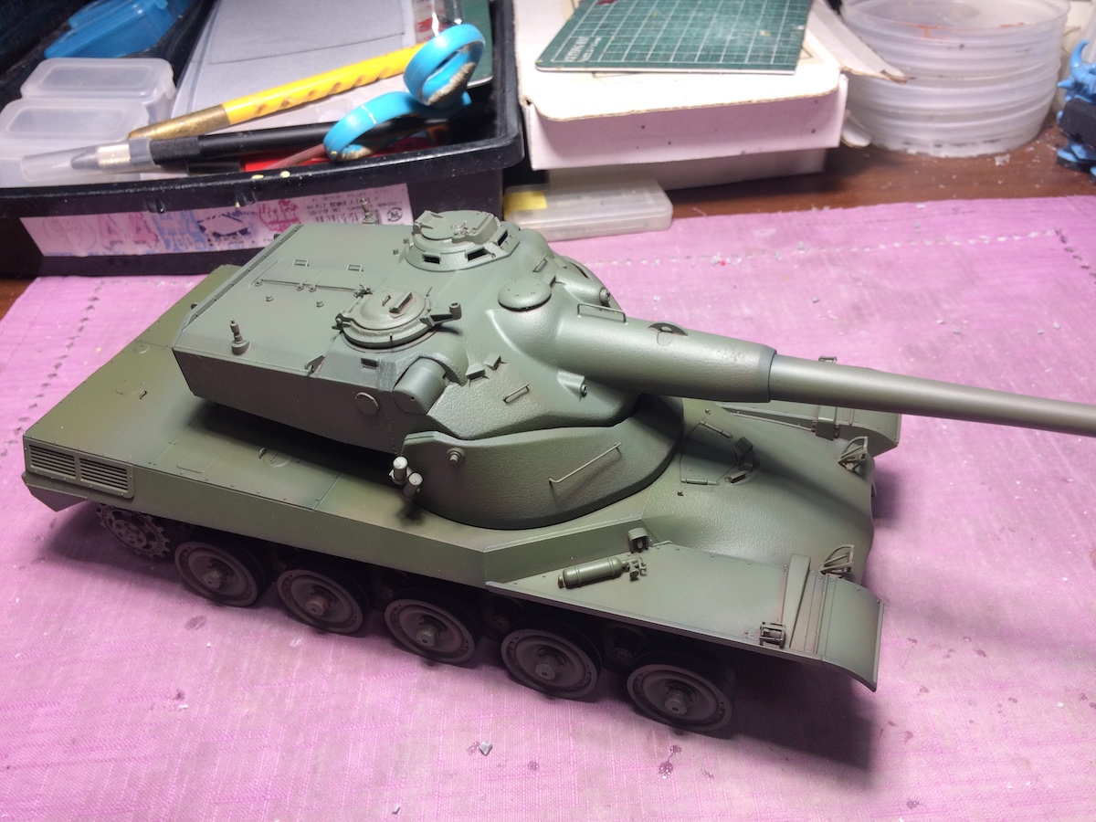 アミュージングホビー 1/35 フランス重戦車 AMX-50(B