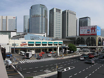 Shinagawa_Station_-01