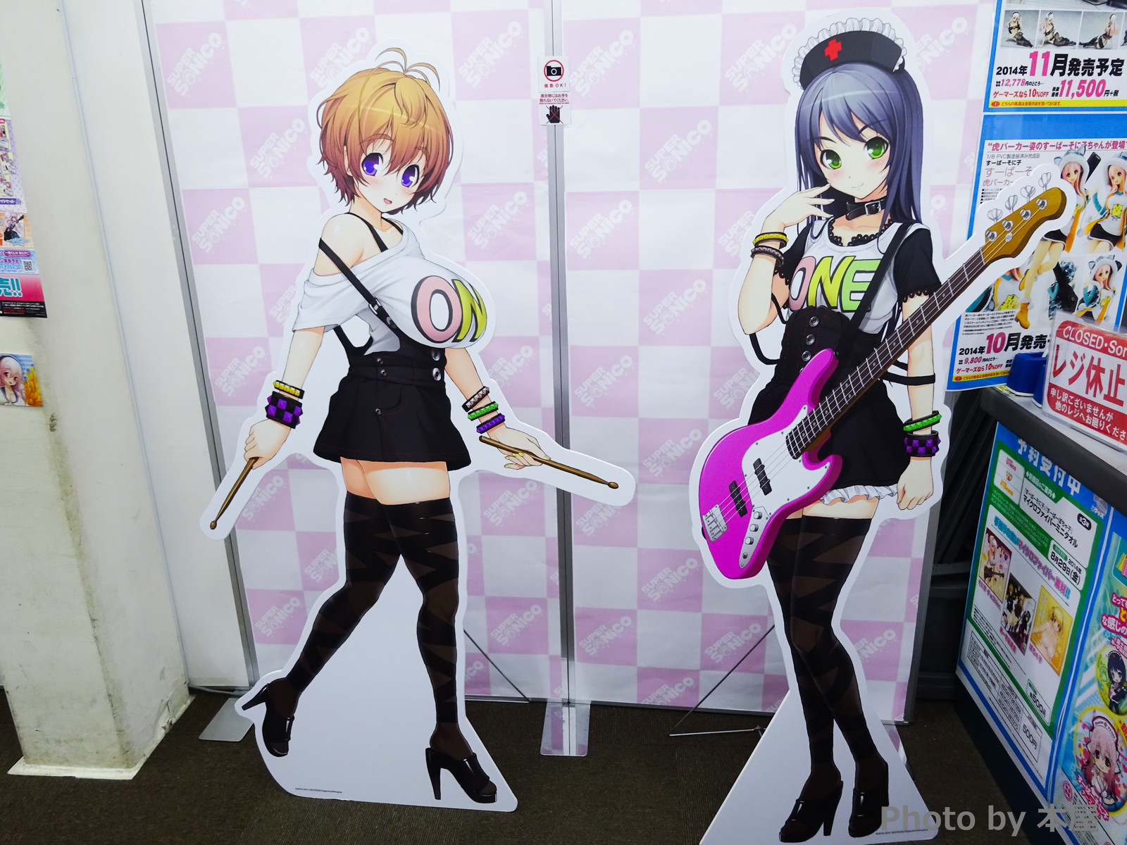 グランドオープンは8 15から ニトロプラスショップ14 Summer がakihabaraゲーマーズ本店でプレオープン アキバな本屋