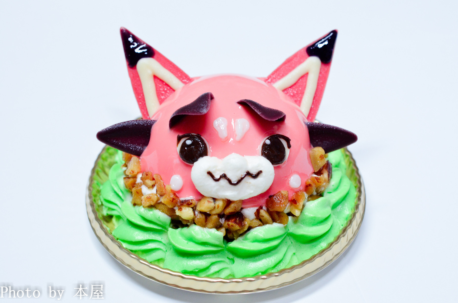 ビィ を食す グランブルーファンタジー とpatisserie Swallowtailのコラボレーションスイーツが販売 アキバな本屋