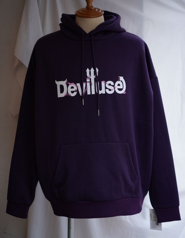 DEVILUSE Logo Gumプルパーカー＆Heart Gumトレーナー : MAGARU