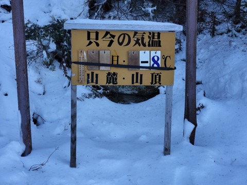 17658435049710