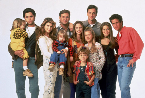 news_header_1430109427fullhouse7_201504_013