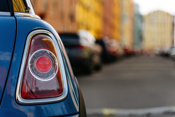 tail-light-5989090_1920