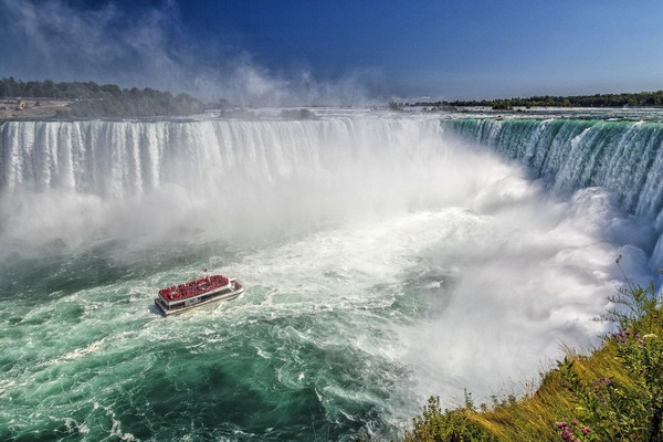 waterfall-5050298_1920