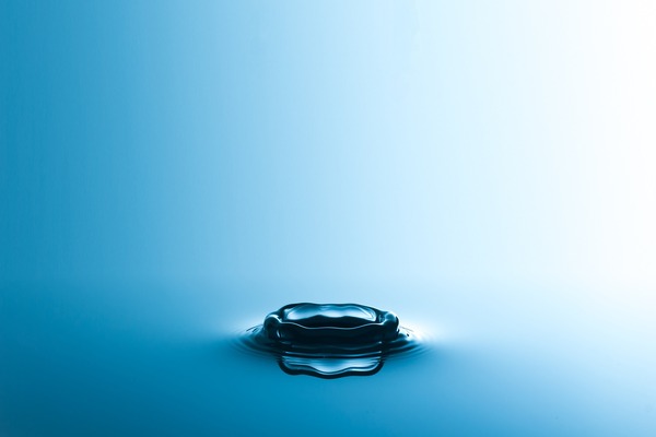 waterdrop-gb40118378_1920