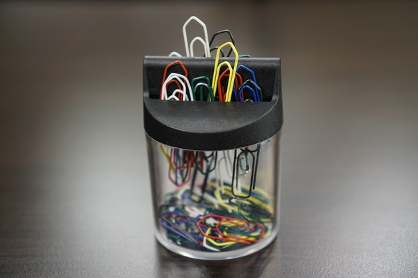 paper-clips-2205135_1920