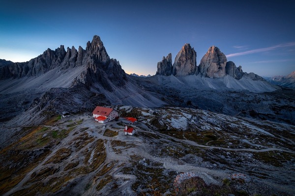 mountains-8404275_1280