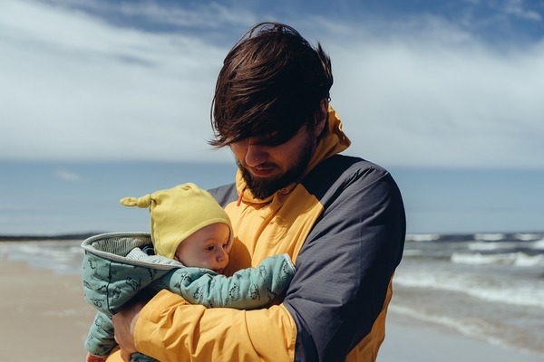 marcinjozwiak-father-5358083_1280