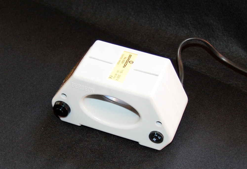 Bergeon Demagnetizer 2321-115 230 : 堀町時計クラブ Bergeon Demagnetizer 2321-115 230 : 堀町時計クラブ