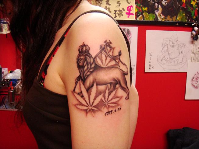 ジャーライオン Shu Tattoo