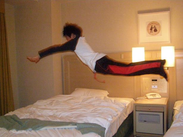 ベッドでジャンプ Horry S Life 一喜一憂